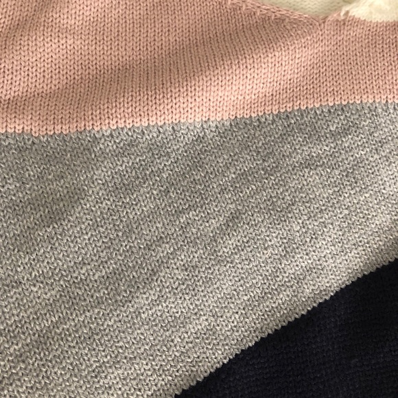 Multi colored tank crop top. Size Small/Medium - Picture 2 of 3